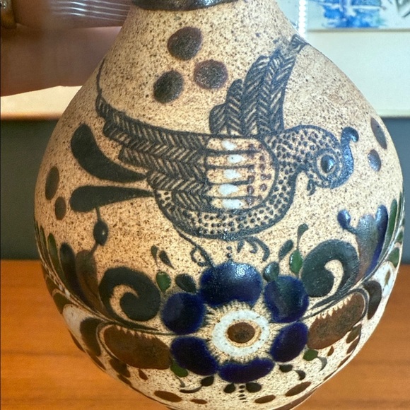 Mexican Tonala Hand Painted and Glazed Bird Sandstone Pottery - Picture 6 of 6